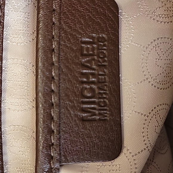 Michael Kors Brown Woven leather hand bag - Picture 7 of 8